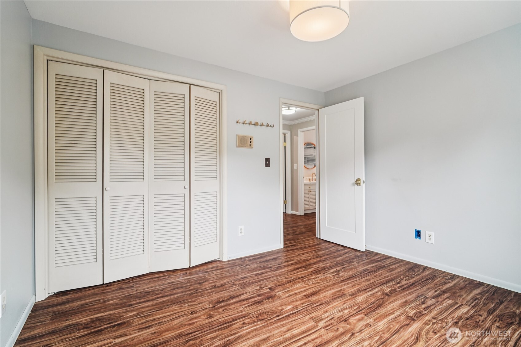 715 35th Street Everett, WA 98201 - Photo 24 of 36 a view of empty room with wooden floor and fan