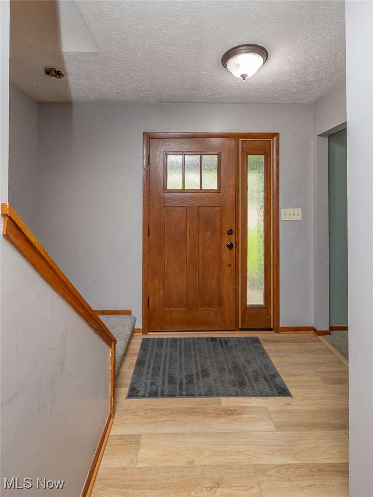 357 Leatherman Road Wadsworth, OH 44281 - Photo 4 of 34 Gallery Image 4
