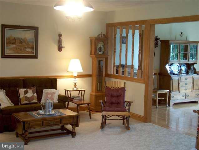 163 Cashman Road Gettysburg, PA 17325 - Photo 6 of 12 Gallery Image 6