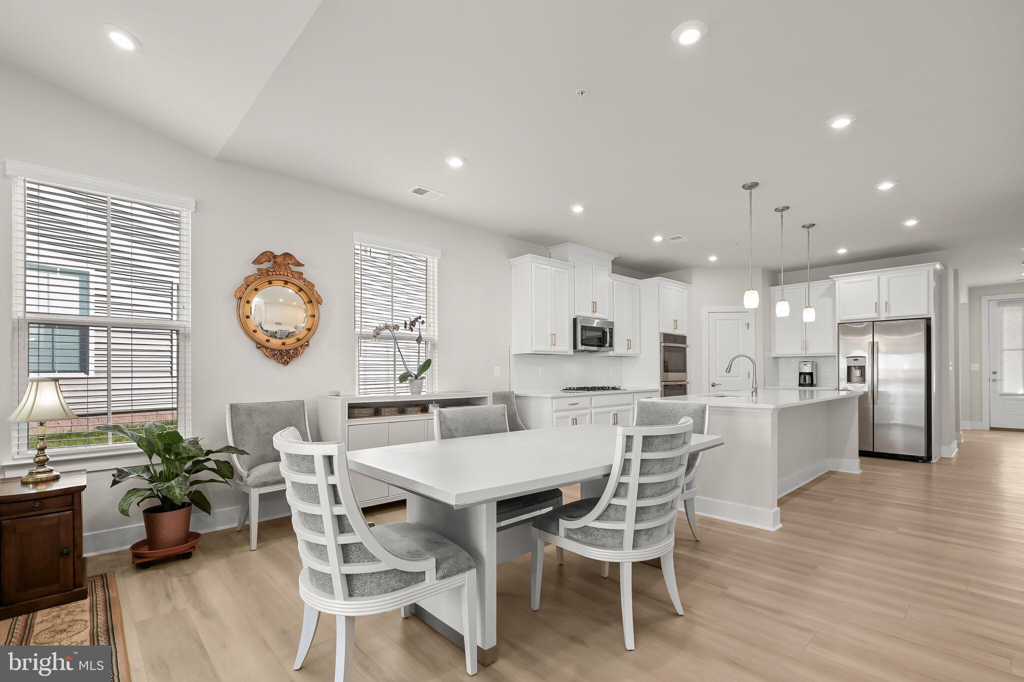 22112 Plover Street Clarksburg, MD 20871 - Photo 13 of 46 Breakfast area