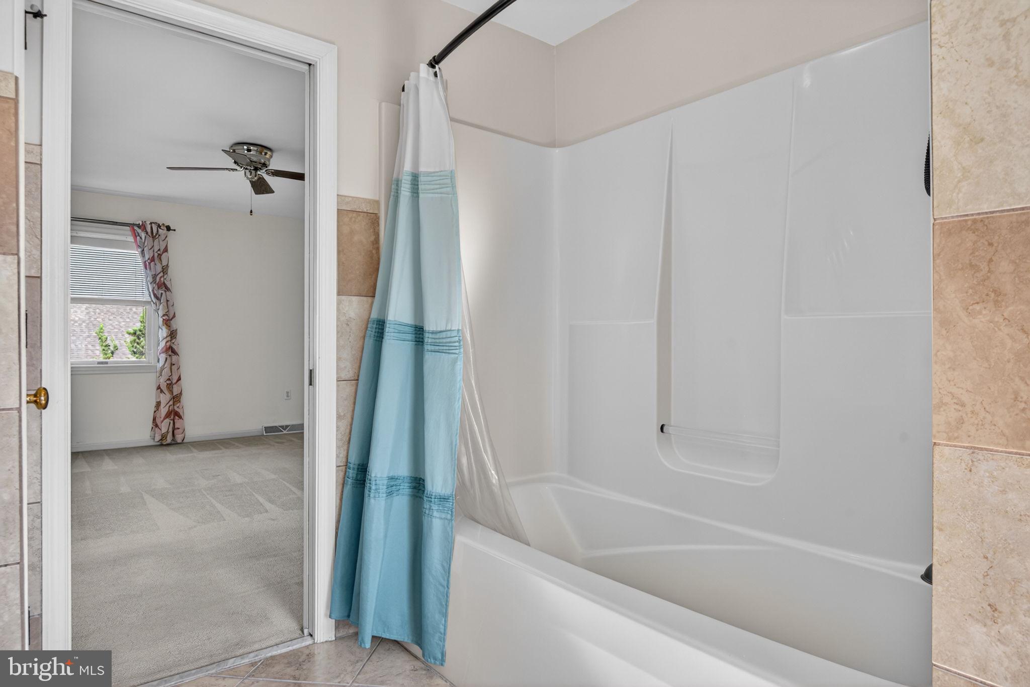 30 Red Maple Circle Palmyra, PA 17078 - Photo 26 of 38 Complete w/functional tub/shower & dual sinks