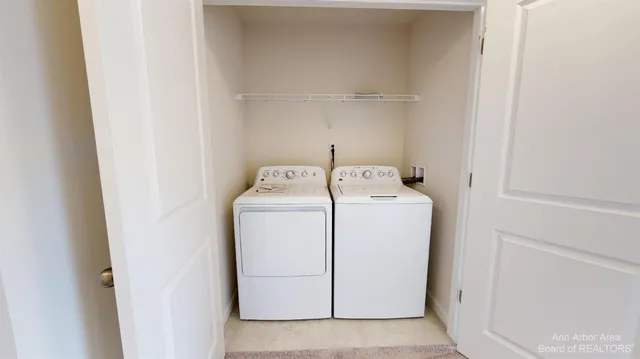 $3,400 | 2731 Bristol Rdg Drive, Ann Arbor, MI 48105