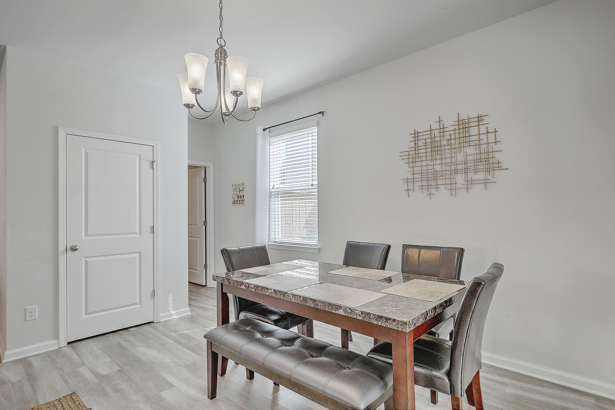 528 Glady Road Moncks Corner, SC 29461 - Photo 18 of 36 Dining
