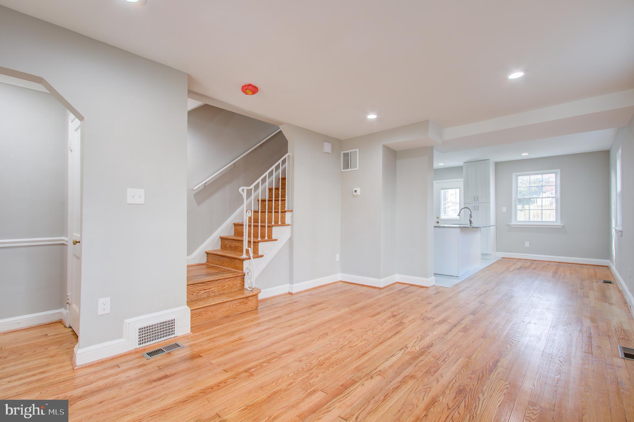 3947 R Street Southeast Washington, DC 20020 - Photo 9 of 34 Gallery Image 9