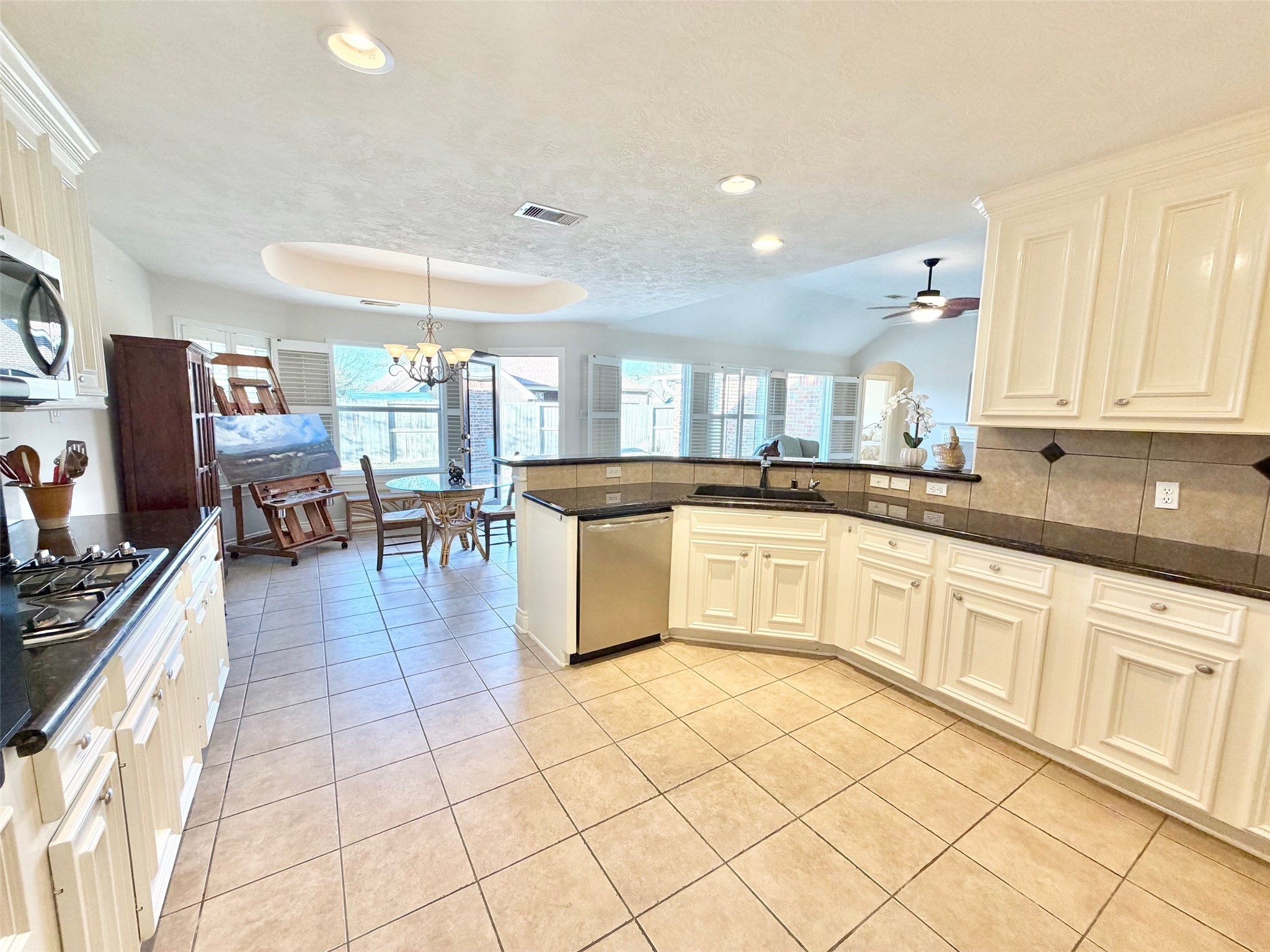 12302 Walden Road Montgomery, TX 77356 - Photo 23 of 37