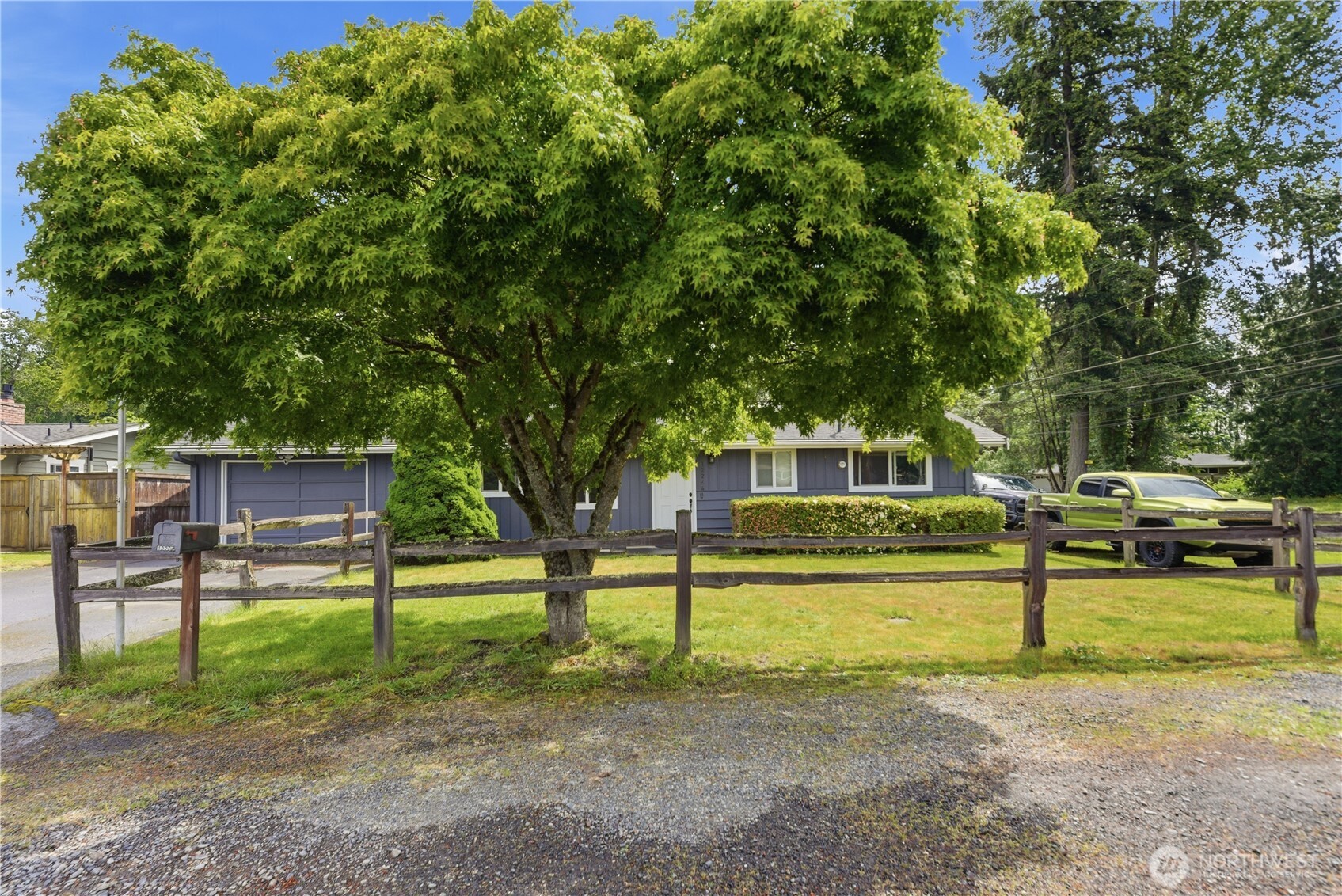 12264 156th Avenue Southeast Renton, WA 98059 - Photo 5 of 35