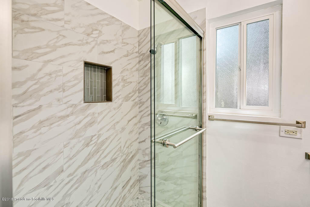 534 Douglas Street Pasadena, CA 91104 - Photo 22 of 29 Master Bath Shower closet