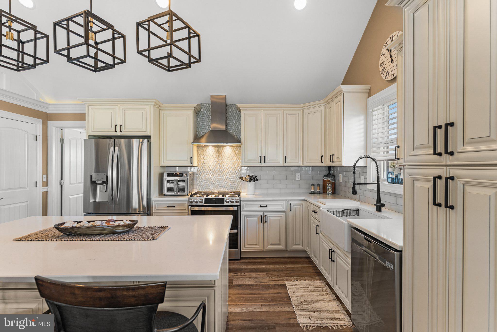112 West Wisteria Road Wildwood, NJ 08260 - Photo 11 of 48 Modern elegance in a bright kitchen.