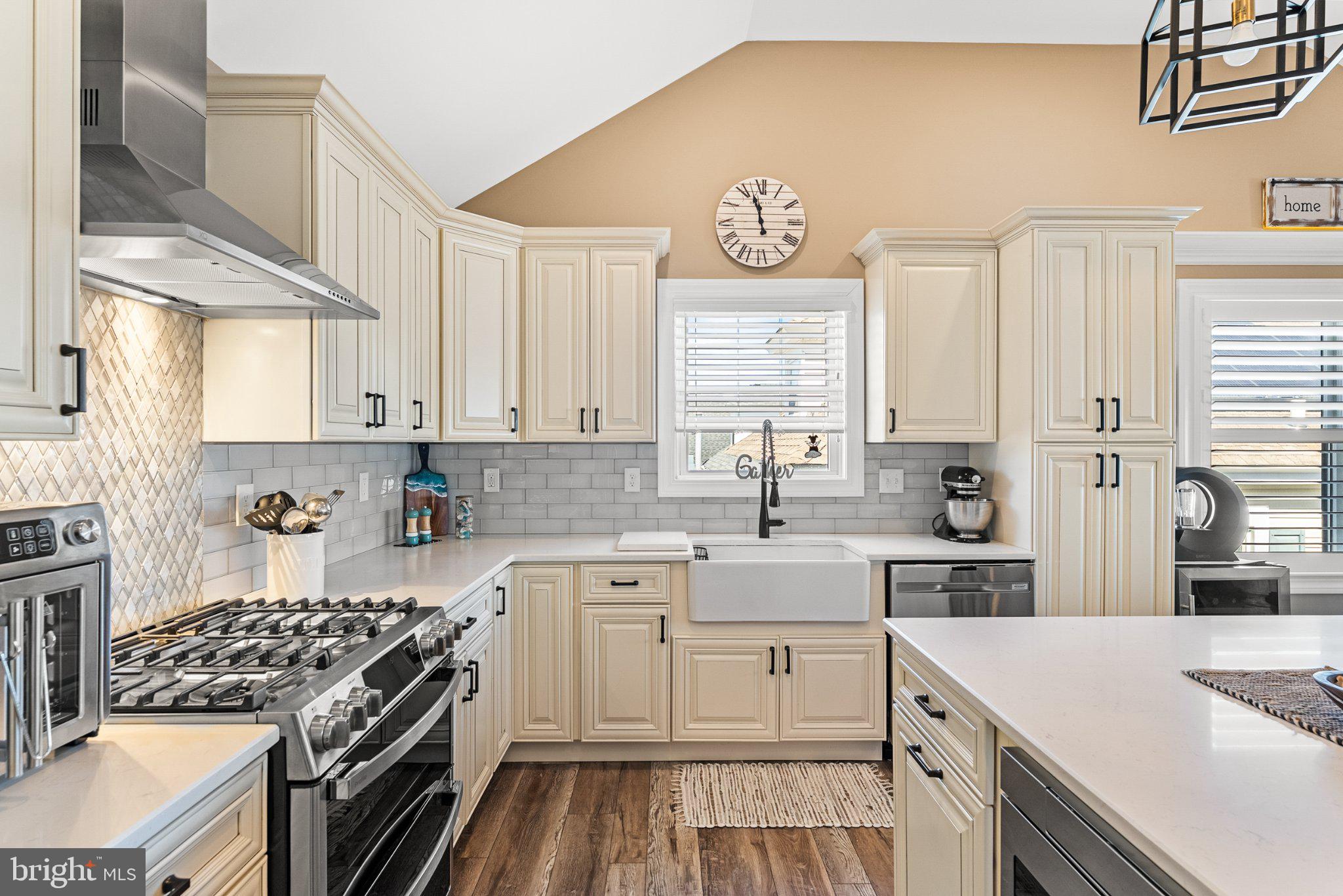 112 West Wisteria Road Wildwood, NJ 08260 - Photo 13 of 48 Charming kitchen with modern elegance.