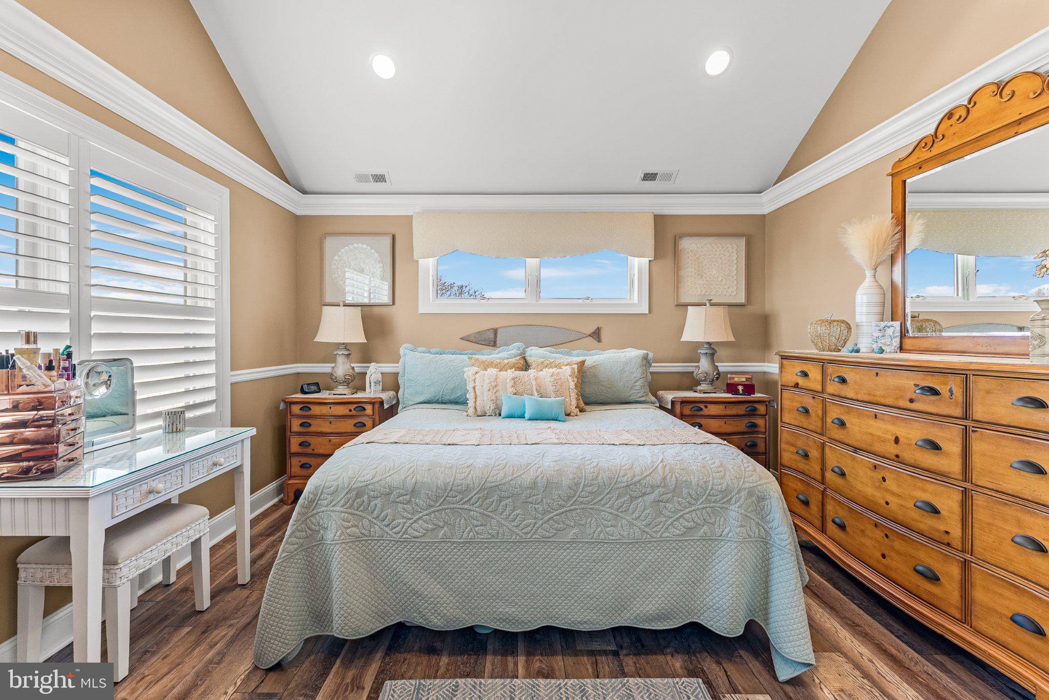 112 West Wisteria Road Wildwood, NJ 08260 - Photo 15 of 48 Cozy retreat with serene vibes.