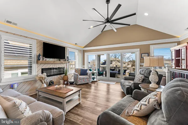 $1,475,000 | 112 West Wisteria Road, Wildwood, NJ 08260