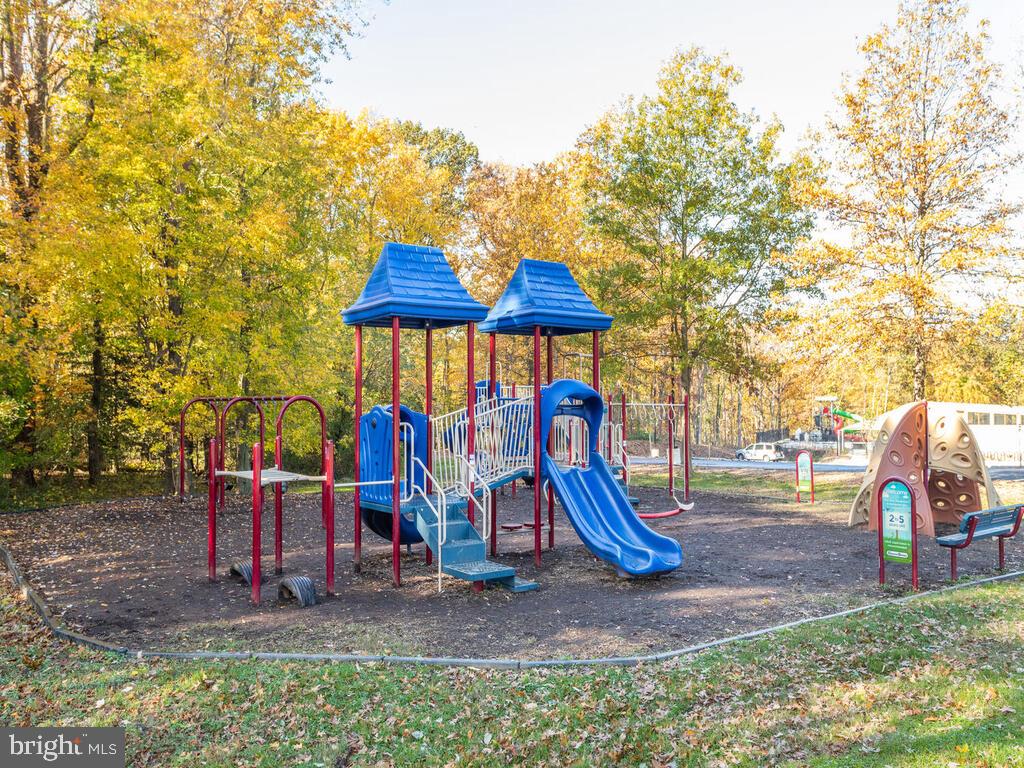 1101 Primrose Road, Unit 201 Annapolis, MD 21403 - Photo 55 of 58