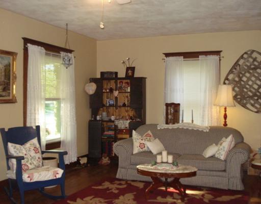 1428 South Center Boulevard Springfield, OH 45506 - Photo 5 of 25