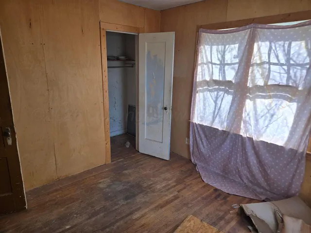 $27,000 | 717 South 5th Street, Memphis, TX 79245