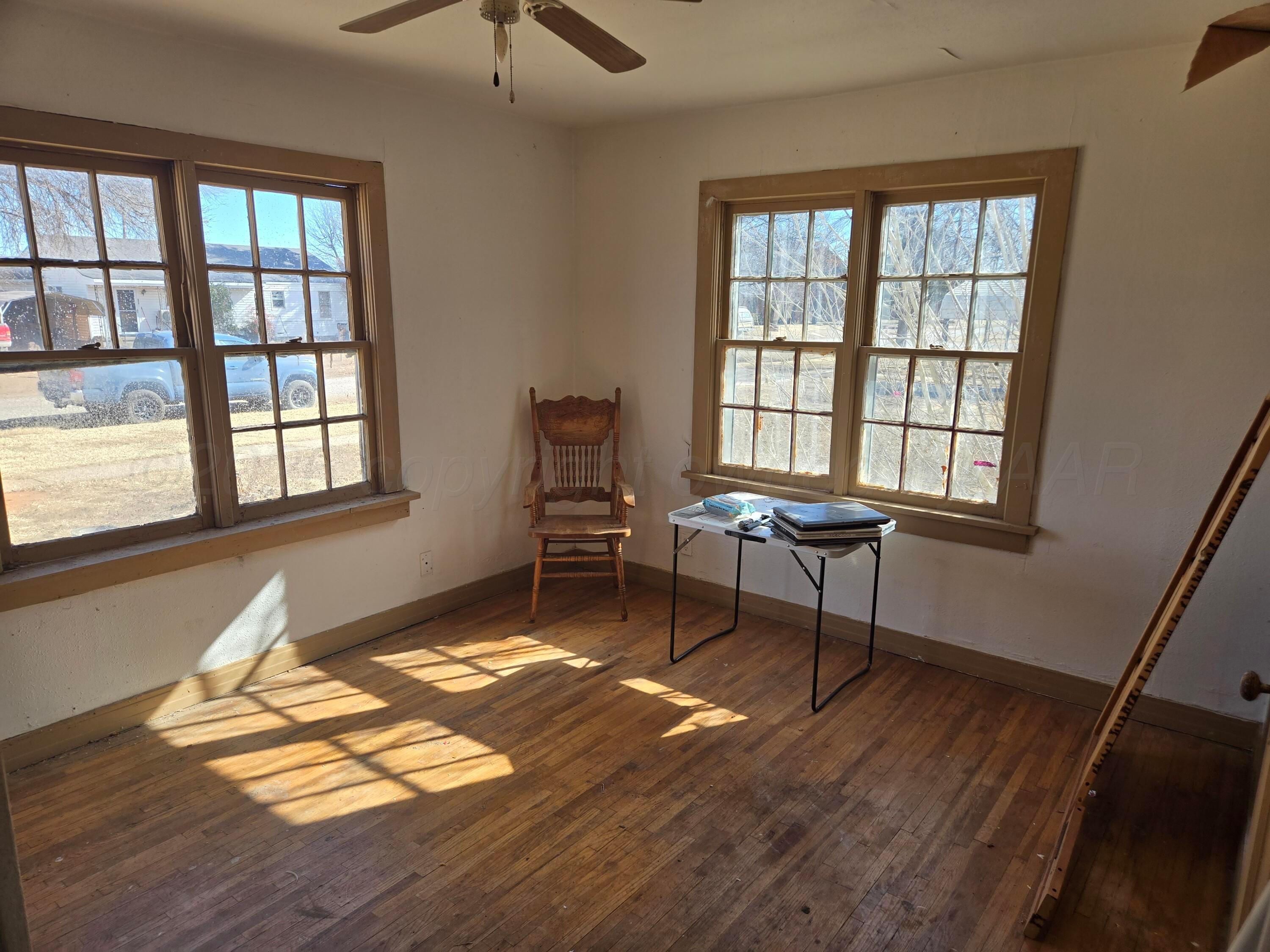 717 South 5th Street Memphis, TX 79245 - Photo 19 of 27 20260203_142801