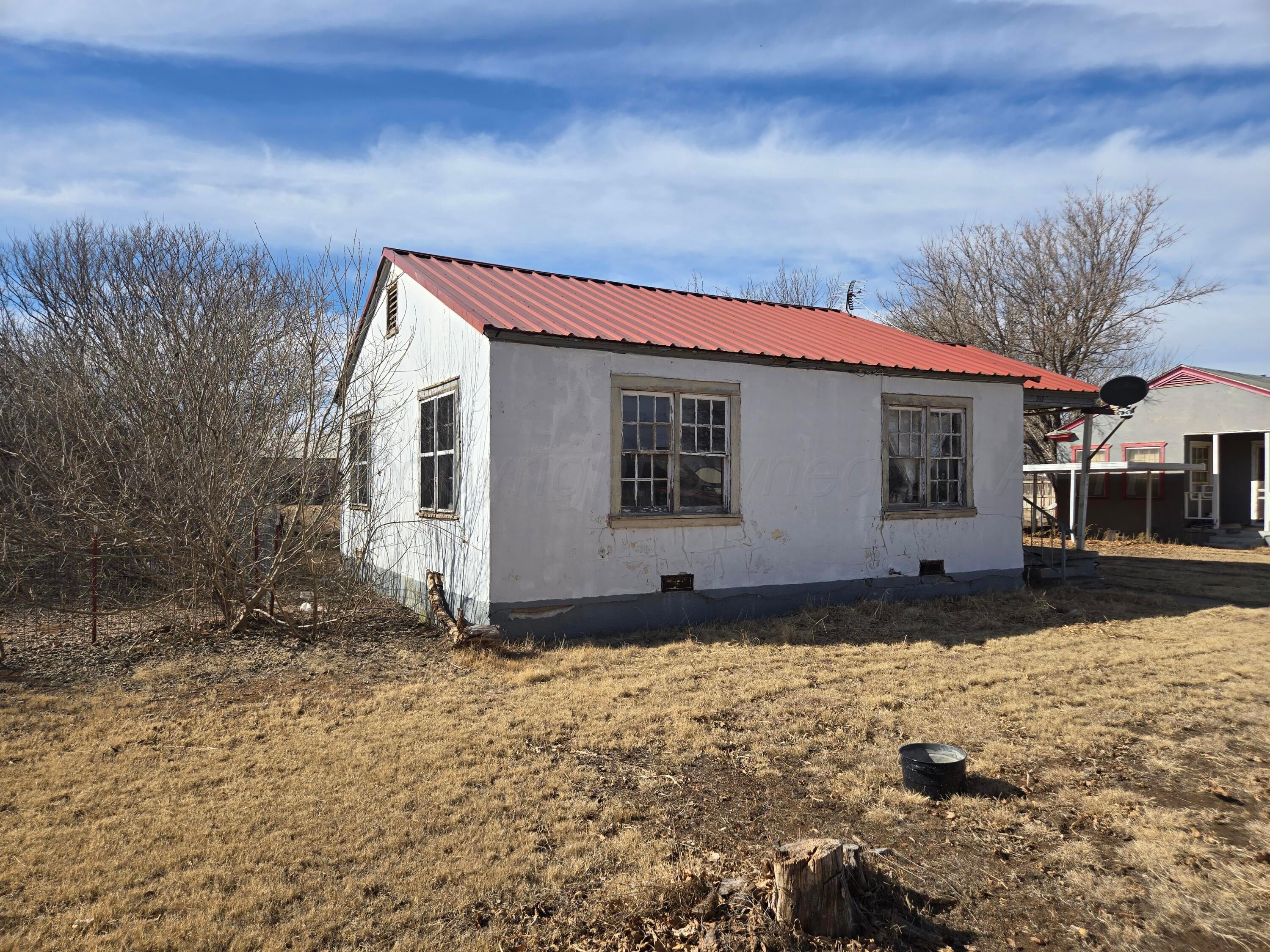 717 South 5th Street Memphis, TX 79245 - Photo 27 of 27 20260203_143129