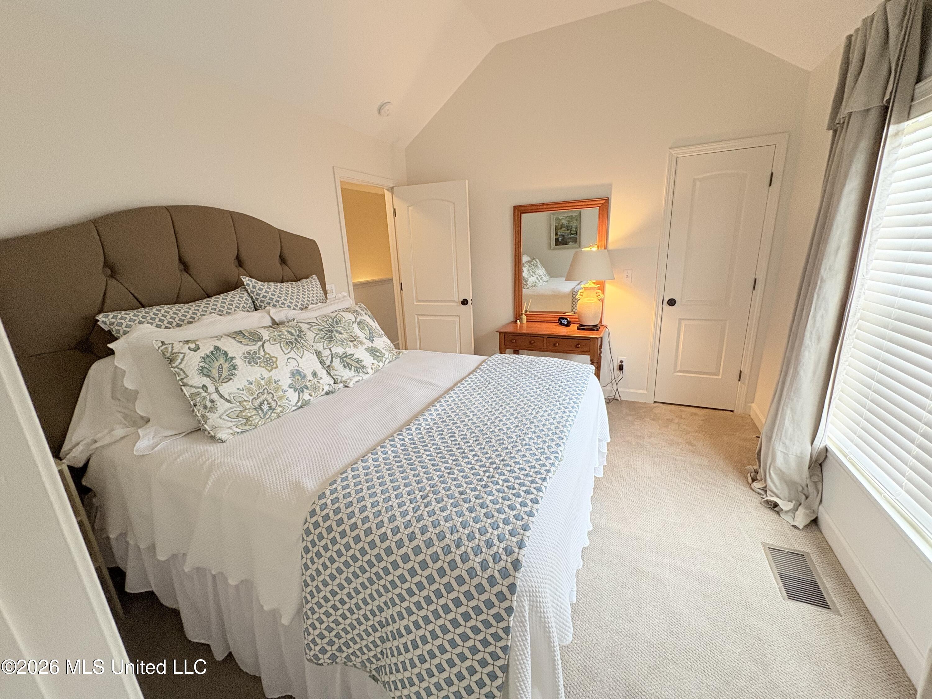 2150 Anderson Road, Unit 1704 Oxford, MS 38655 - Photo 16 of 20 IMG_2736