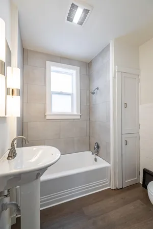 $219,900 | 109 Copeland Avenue, La Crosse, WI 54603