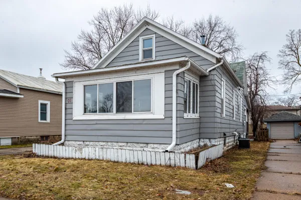 $209,900 | 109 Copeland Avenue, La Crosse, WI 54603