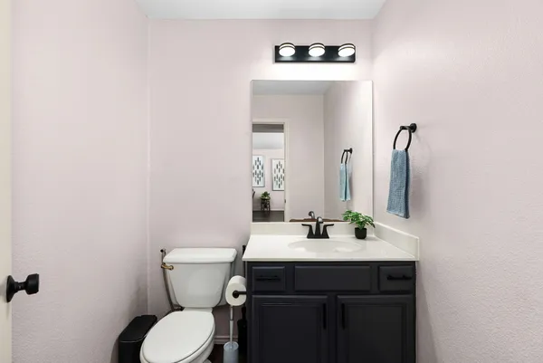 $4,500 | 7906 Briarton Drive, Austin, TX 78747