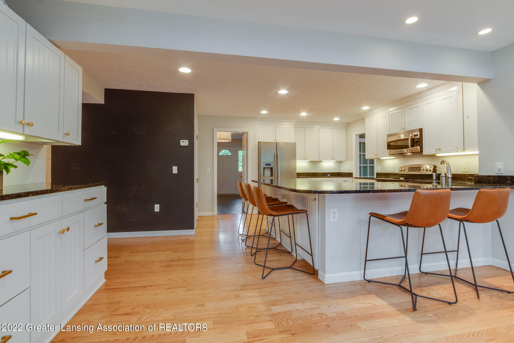 1720 Foxcroft Road East Lansing, MI 48823 - Photo 10 of 53 Kitchen