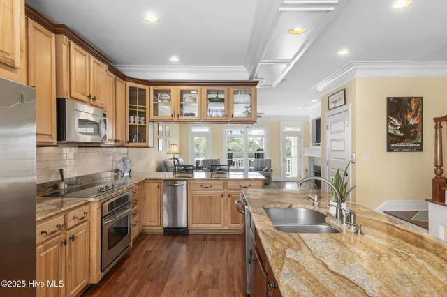 $824,900 | 116 Salter Path Road, Unit 102 SEABROOK, Pine Knoll Shores, NC 28512