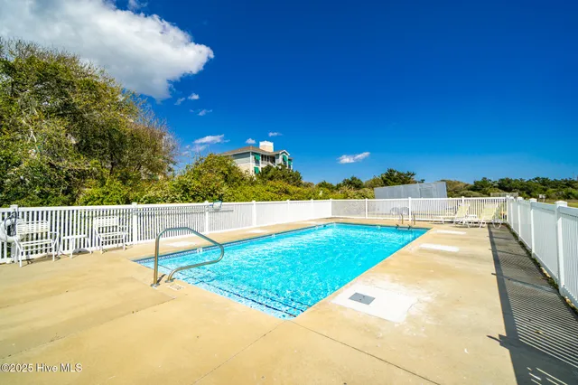 $824,900 | 116 Salter Path Road, Unit 102 SEABROOK, Pine Knoll Shores, NC 28512