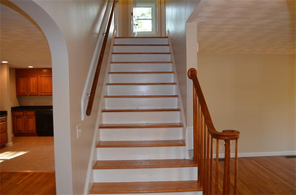 29 Pelham Street Springfield, MA 01109 - Photo 11 of 23