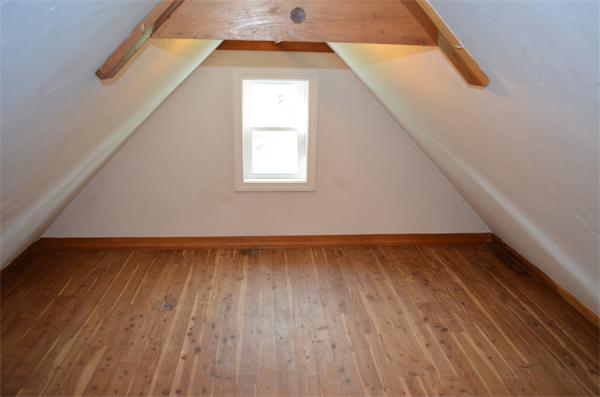 29 Pelham Street Springfield, MA 01109 - Photo 17 of 23