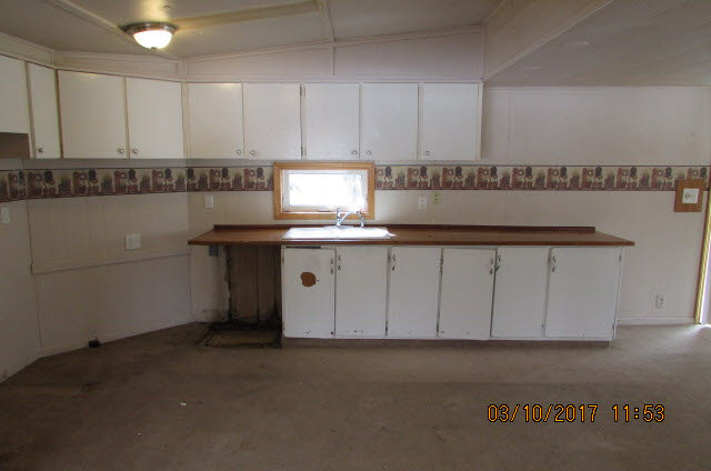 3941 Pratt Lake Road Gladwin, MI 48624 - Photo 11 of 17