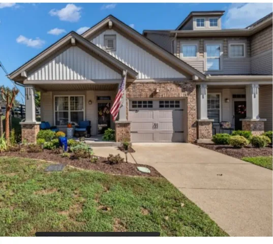 $349,900 | 301 Griffin Place, Hermitage, TN 37076