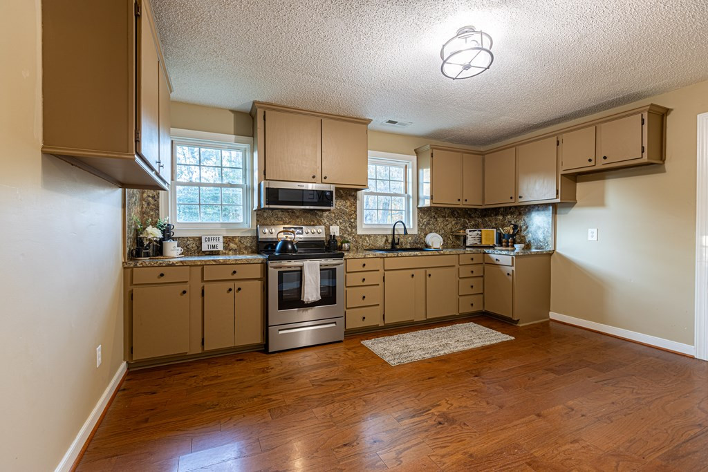 25 Branch Street Manning, SC 29102 - Photo 11 of 59 Gallery Image 11