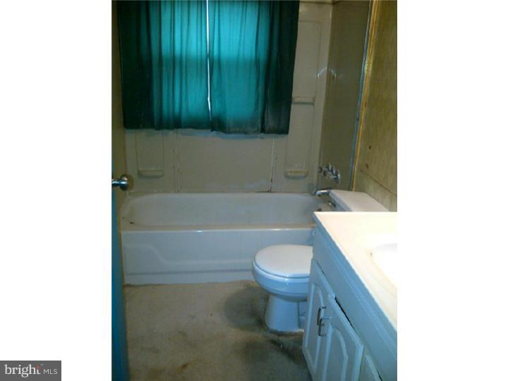 209 Andover Road Fairless Hills, PA 19030 - Photo 6 of 20 Gallery Image 6