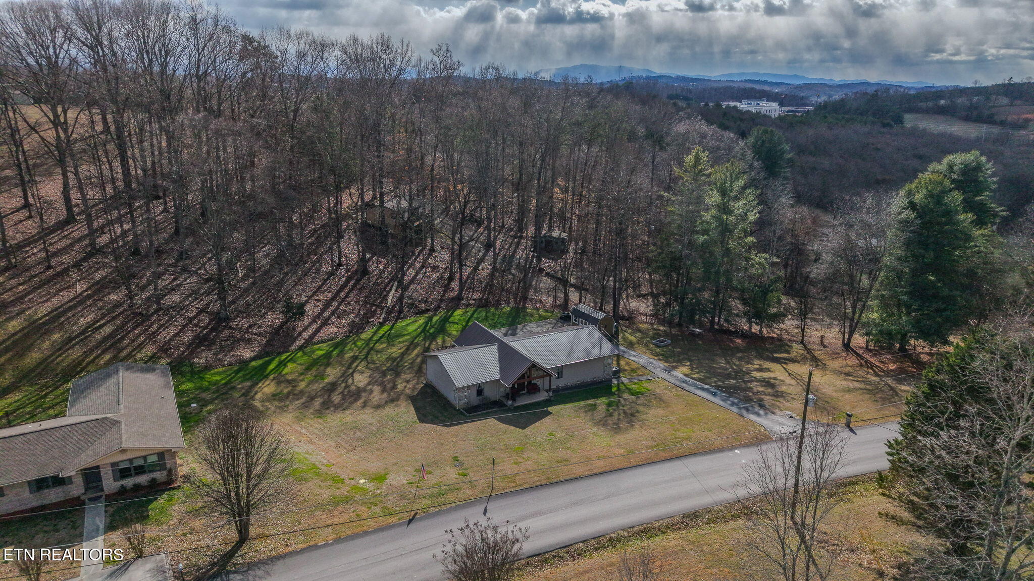 224 Lenz Drive Kodak, TN 37764 - Photo 34 of 34 16-web-or-mls-DJI_20260115140205_0674_D