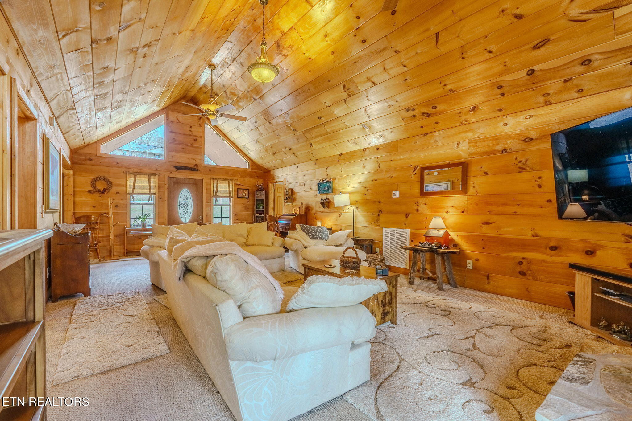 224 Lenz Drive Kodak, TN 37764 - Photo 5 of 34 28-web-or-mls-_DSC8959-HDR