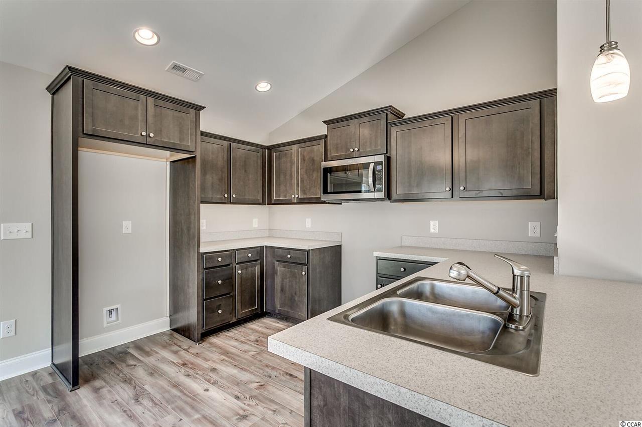 144 Pumpkin Ash Loop Conway, SC 29527 - Photo 5 of 17 Gallery Image 5