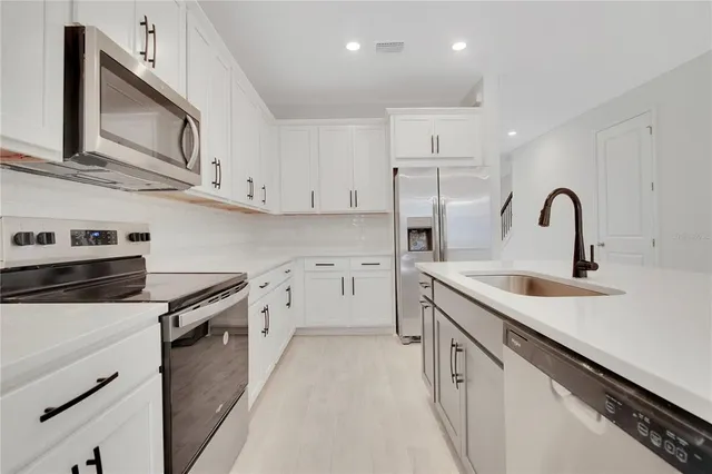 $2,600 | 13124 Calming Breeze Way, Winter Garden, FL 34787