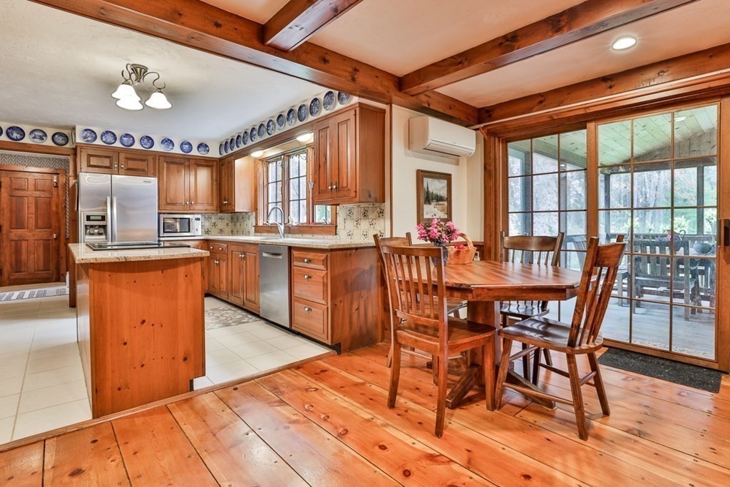 18 Poor Farm Road Harvard, MA 01451 - Photo 4 of 34