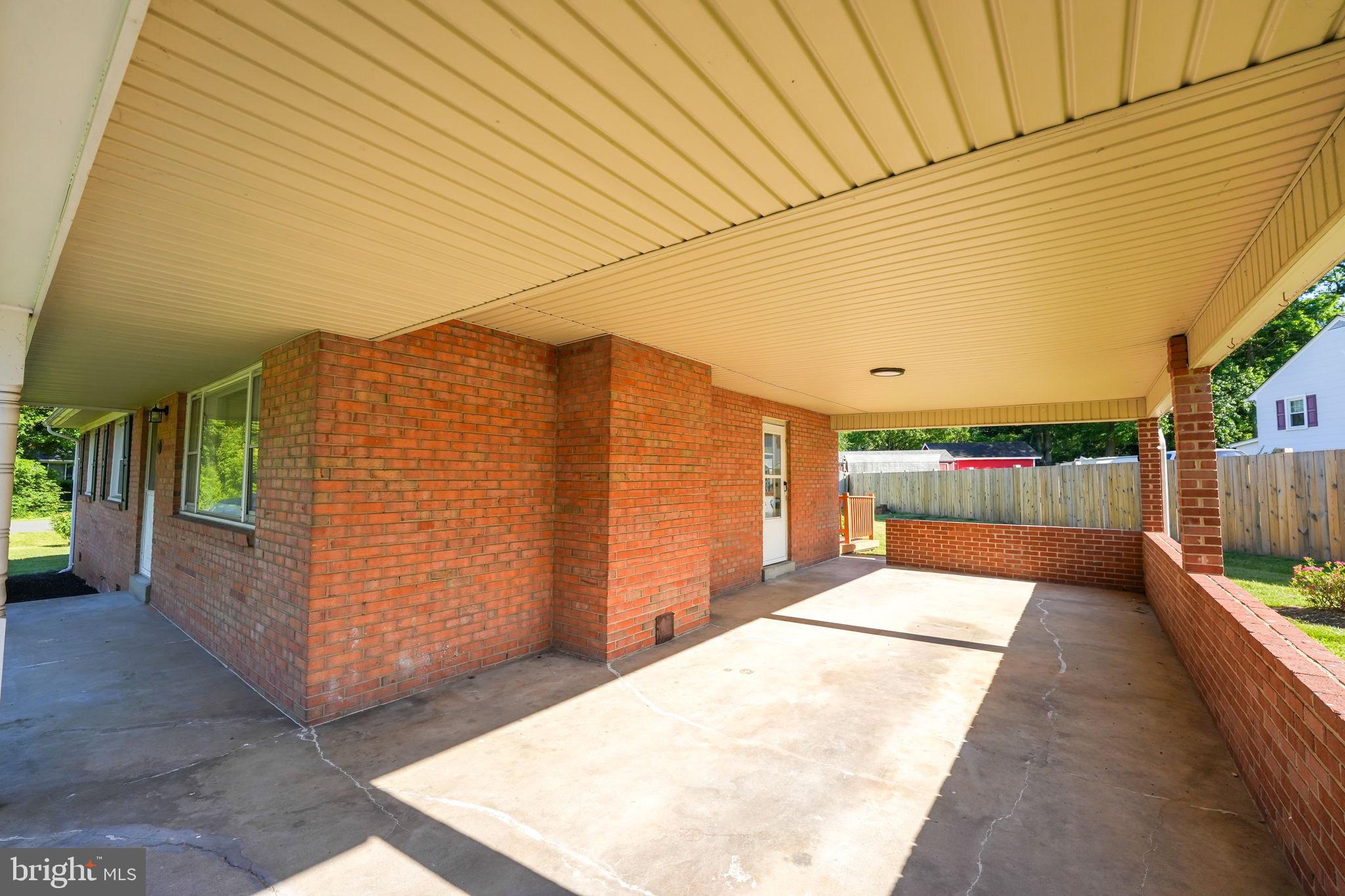 8501 Rugby Road Manassas Park, VA 20111 - Photo 14 of 24 Gallery Image 14