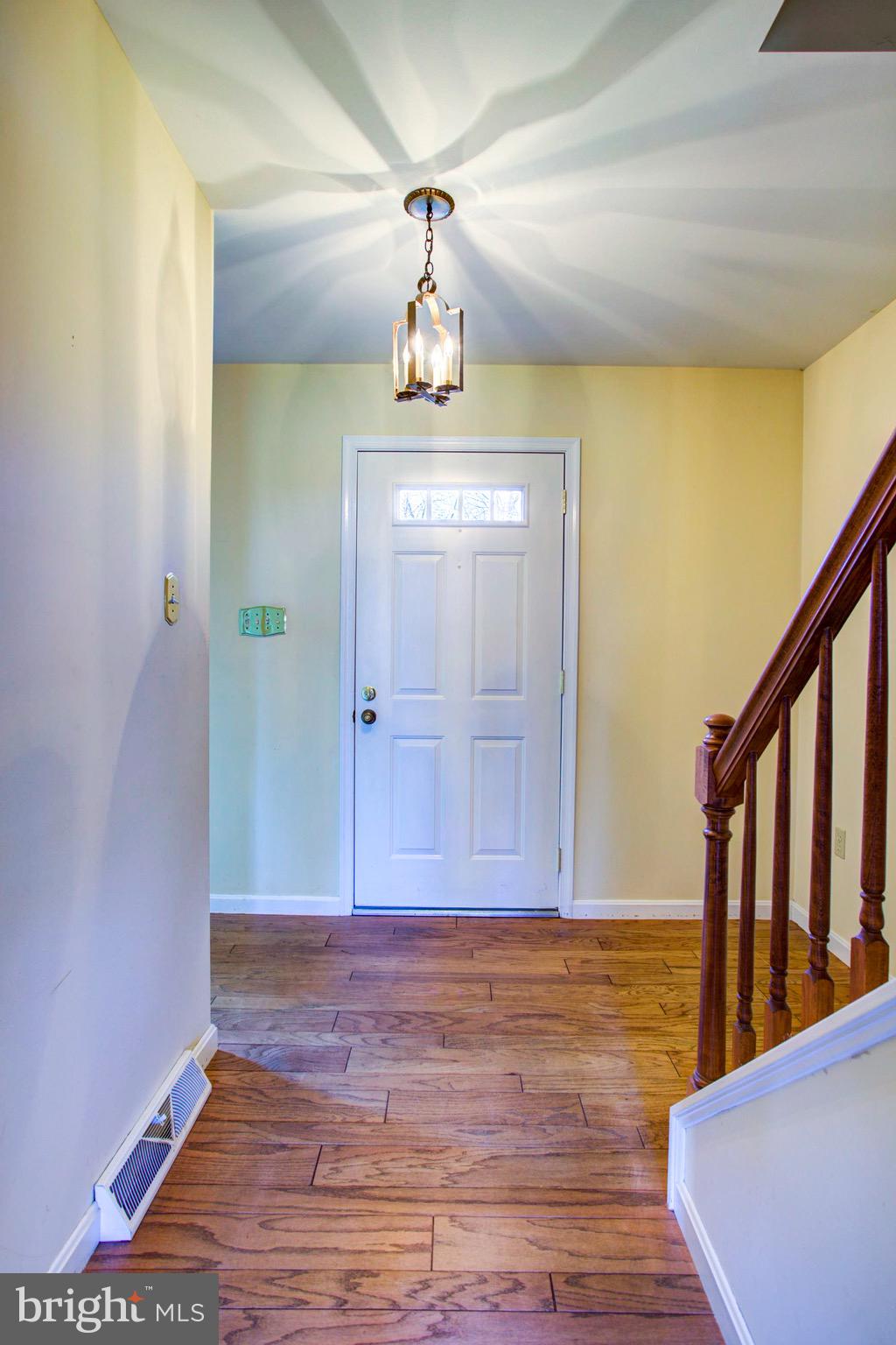 591 Millcross Road Lancaster, PA 17601 - Photo 14 of 52