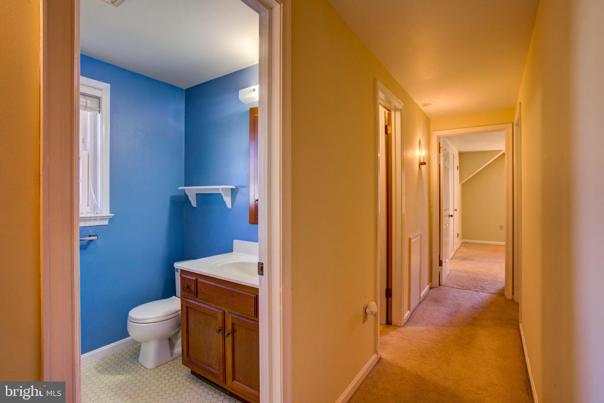 591 Millcross Road Lancaster, PA 17601 - Photo 46 of 52 Second Full Bath