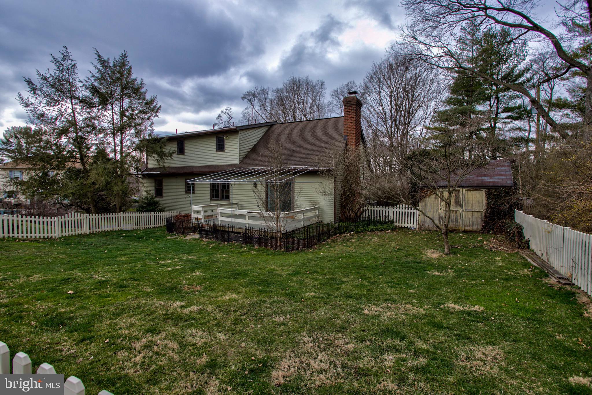 591 Millcross Road Lancaster, PA 17601 - Photo 9 of 52