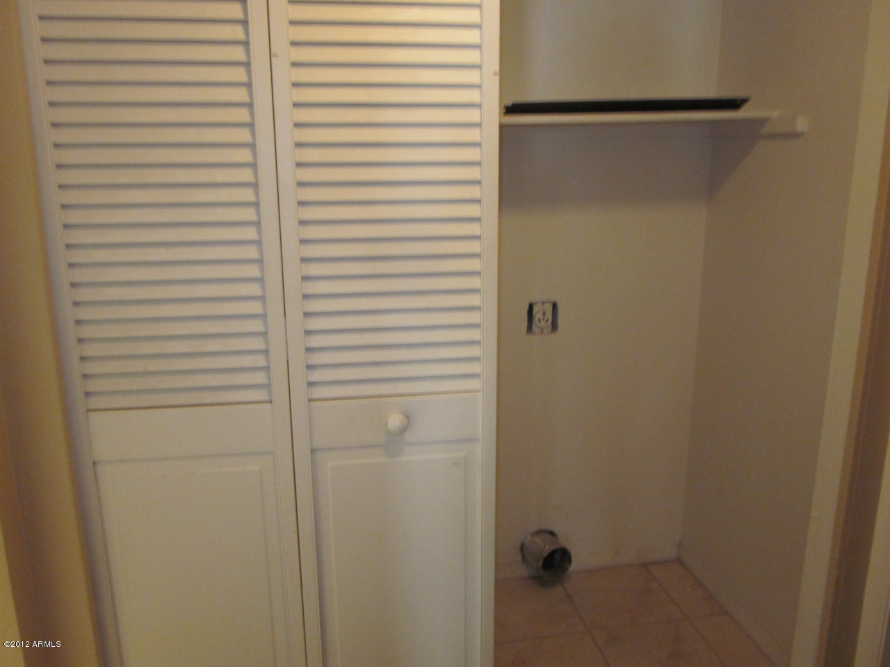 1645 West Baseline Road, Unit 2138 Mesa, AZ 85202 - Photo 12 of 14 Indoor Laundry Area