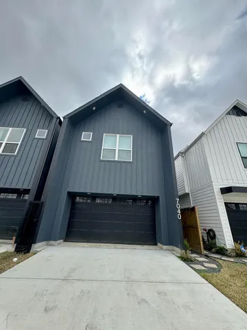 $2,550 | 7040 Avenue North, Houston, TX 77011