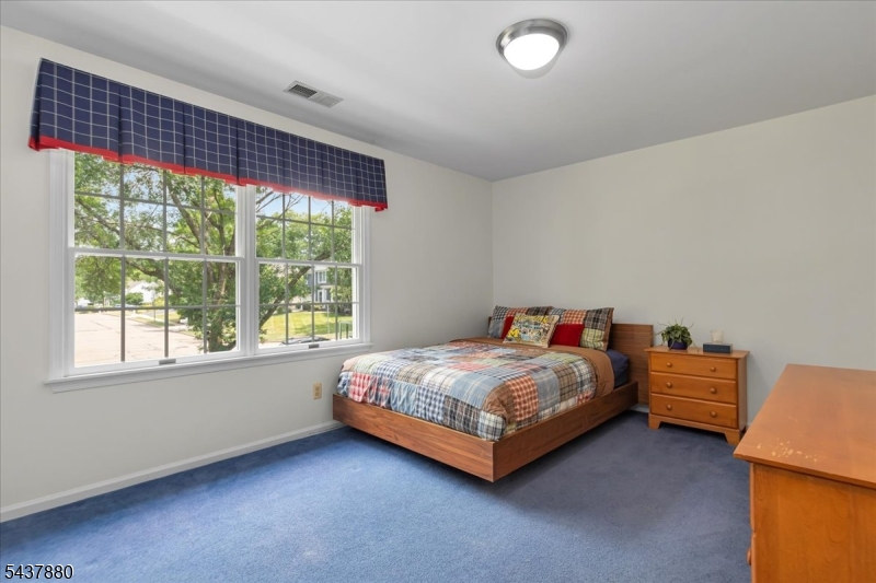 6 Barnstable Road Berkeley Heights, NJ 07922 - Photo 31 of 48