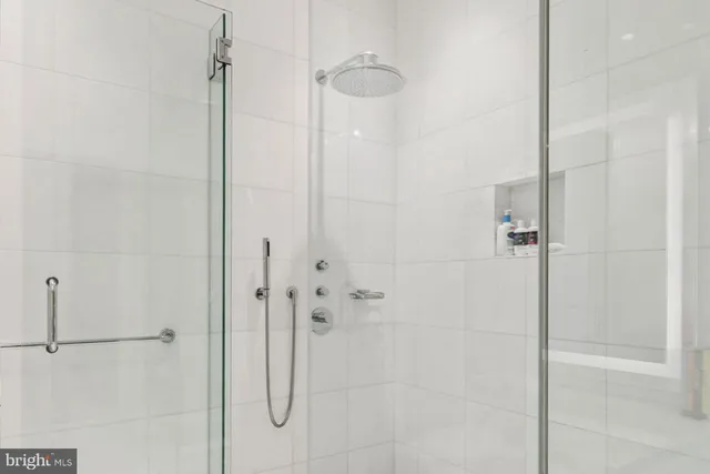 $2,150,000 | 210 West Washington Square, Unit 12NW, Philadelphia, PA 19106