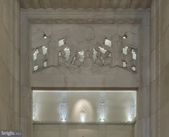 $2,150,000 | 210 West Washington Square, Unit 12NW, Philadelphia, PA 19106