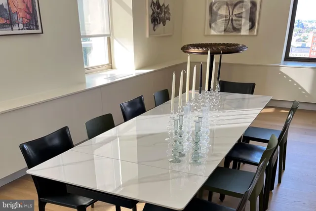 $2,150,000 | 210 West Washington Square, Unit 12NW, Philadelphia, PA 19106