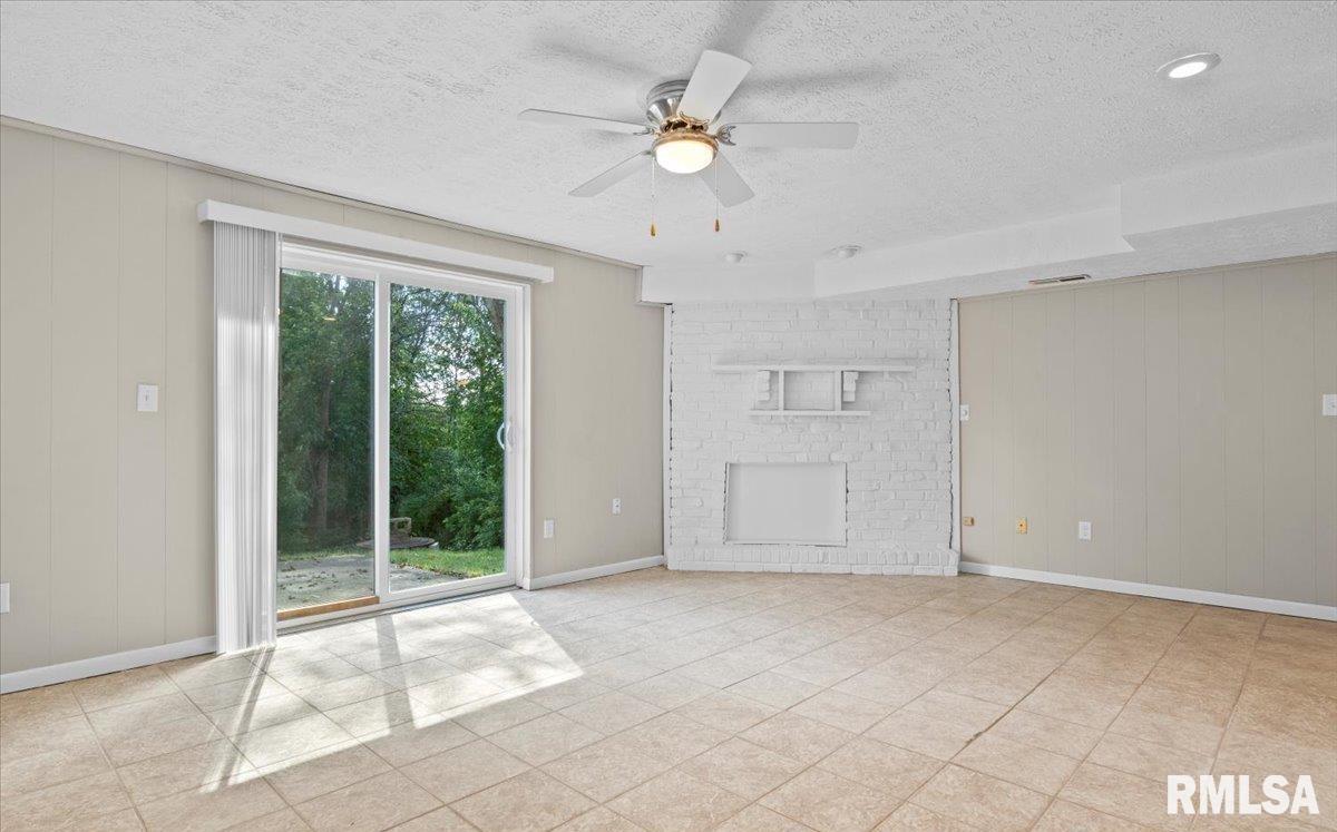 32 Sundowner Lane Springfield, IL 62711 - Photo 22 of 39