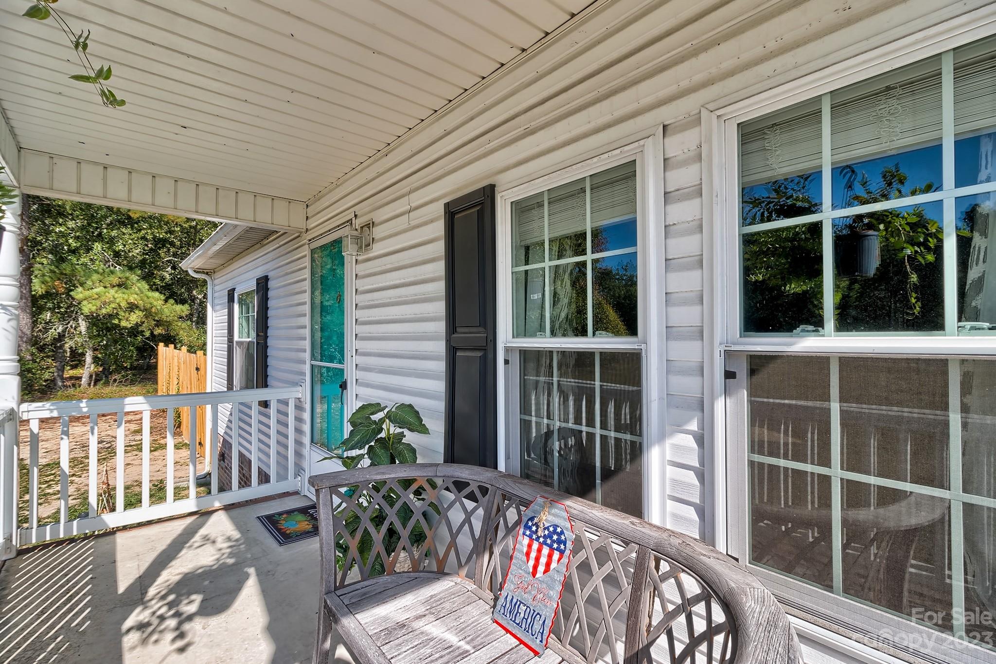 4652 Bethune Road Kershaw, SC 29067 - Photo 2 of 33 Gallery Image 2